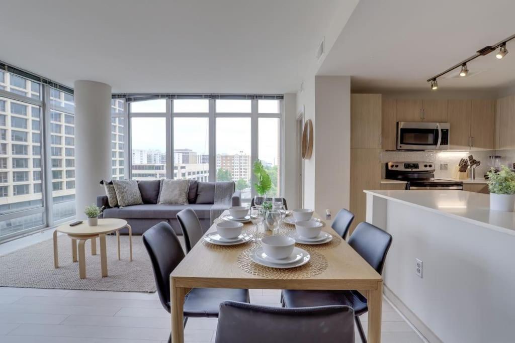 Wonderful 2Br Apartment At Crystal City Arlington Eksteriør billede