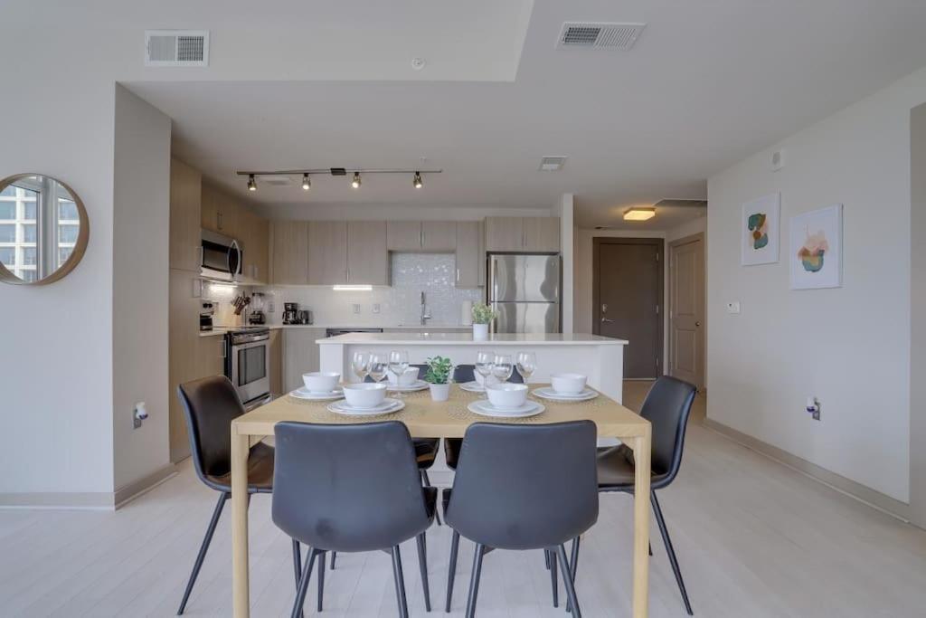 Wonderful 2Br Apartment At Crystal City Arlington Eksteriør billede