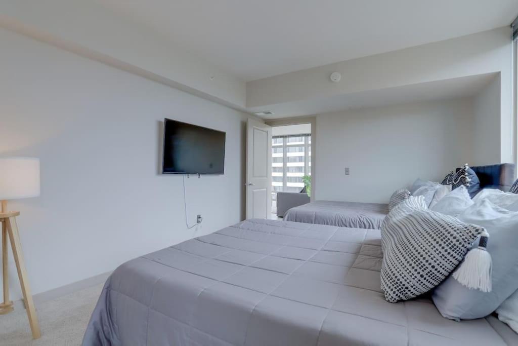 Wonderful 2Br Apartment At Crystal City Arlington Eksteriør billede