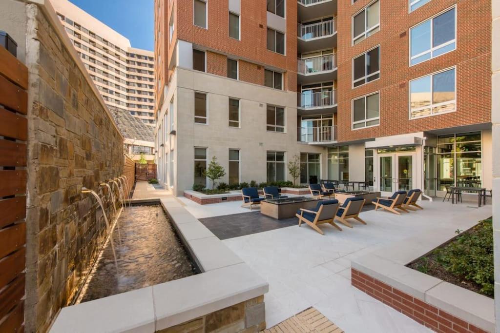 Wonderful 2Br Apartment At Crystal City Arlington Eksteriør billede