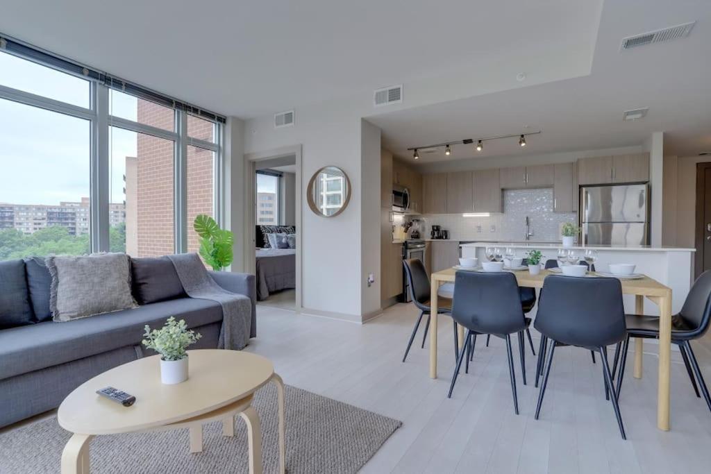 Wonderful 2Br Apartment At Crystal City Arlington Eksteriør billede