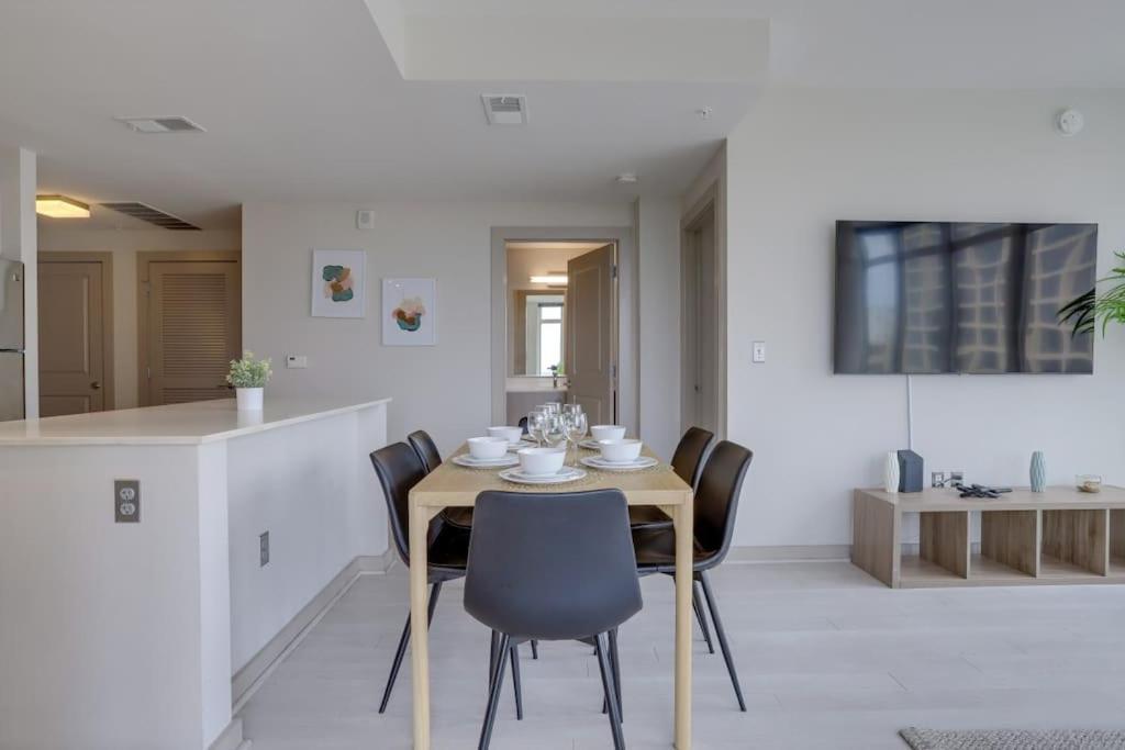 Wonderful 2Br Apartment At Crystal City Arlington Eksteriør billede